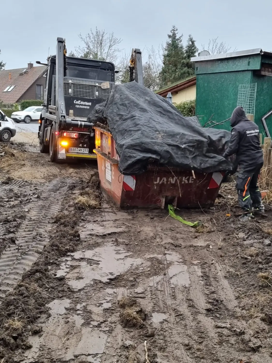 Räumungsarbeiten von Patrick Ott