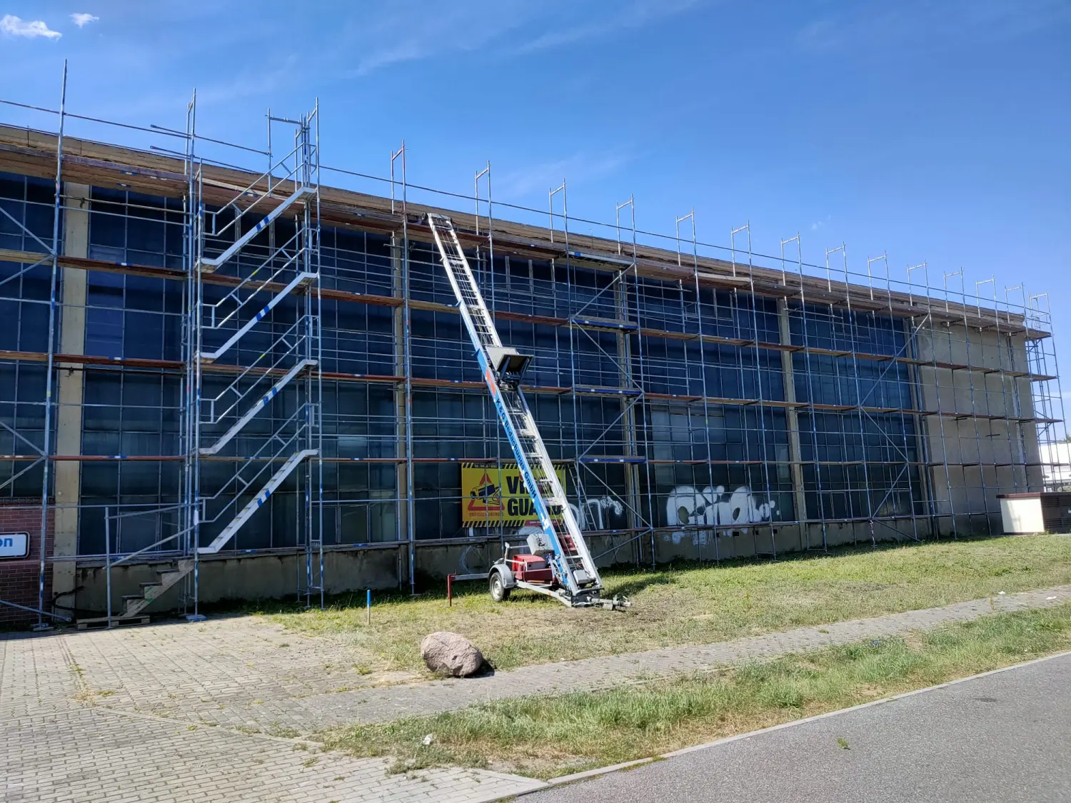 Räumungsarbeiten von Patrick Ott