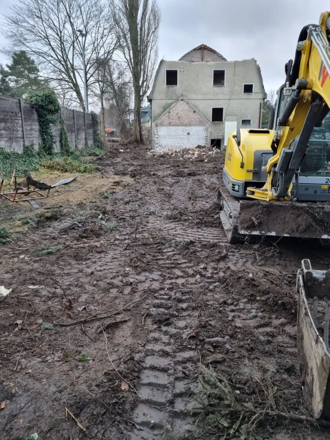 Abbrucharbeiten von Patrick Ott