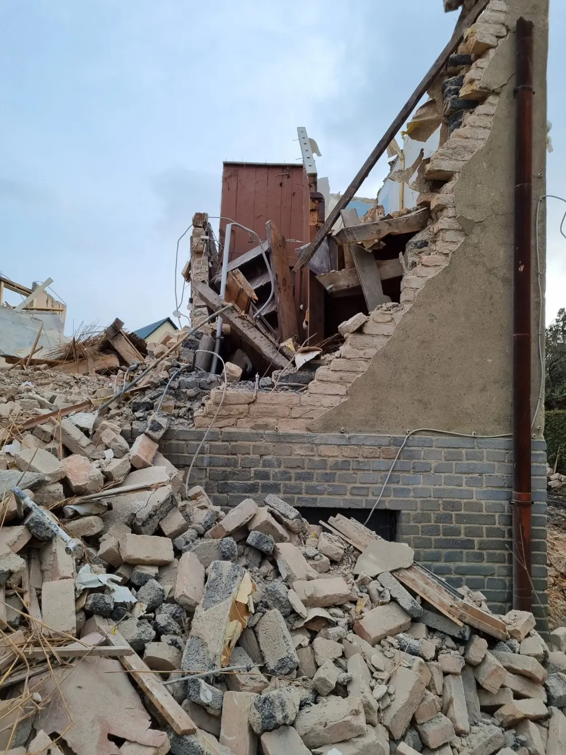 Abbrucharbeiten von Patrick Ott