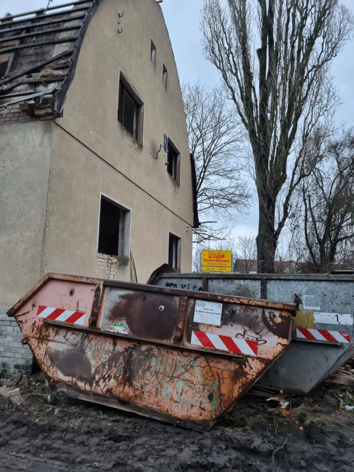 Abbrucharbeiten von Patrick Ott