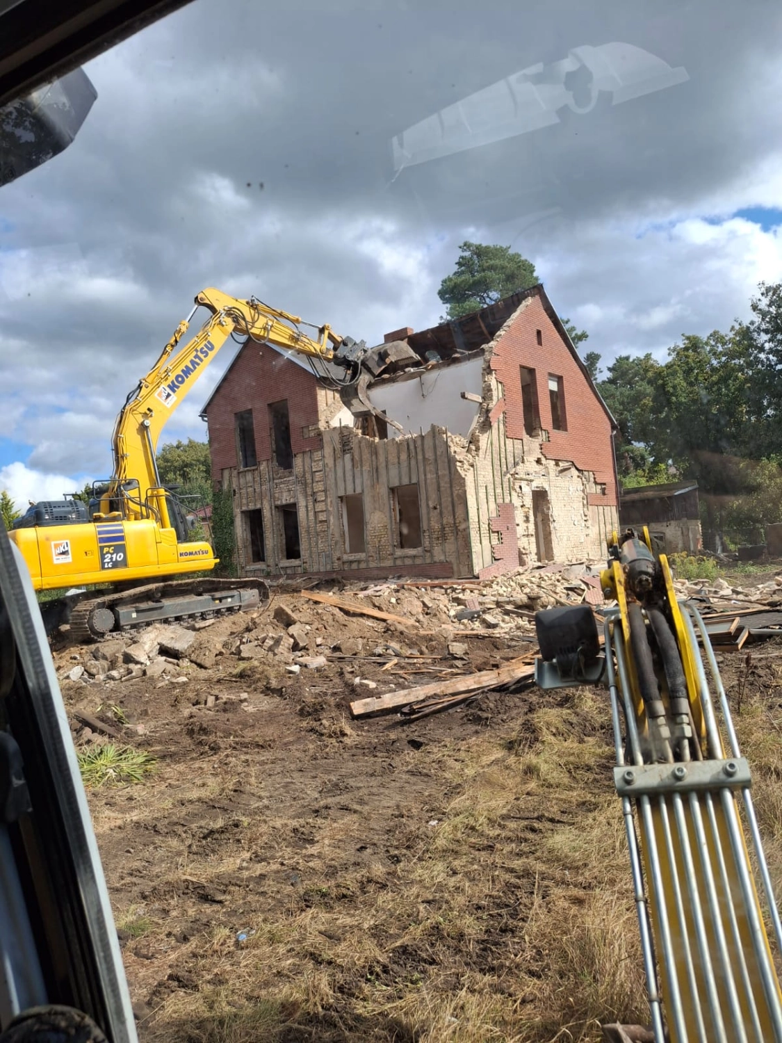 Patrick Ott auf der Baustelle
